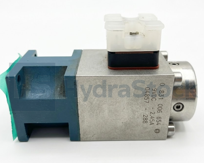 Used Bosch Rexroth 0 831 006 054 Proportional Solenoid Coil 9VDC