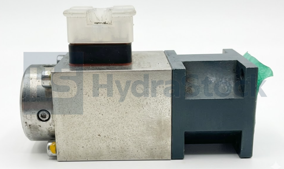 Used Bosch Rexroth 0 831 006 054 Proportional Solenoid Coil 9VDC